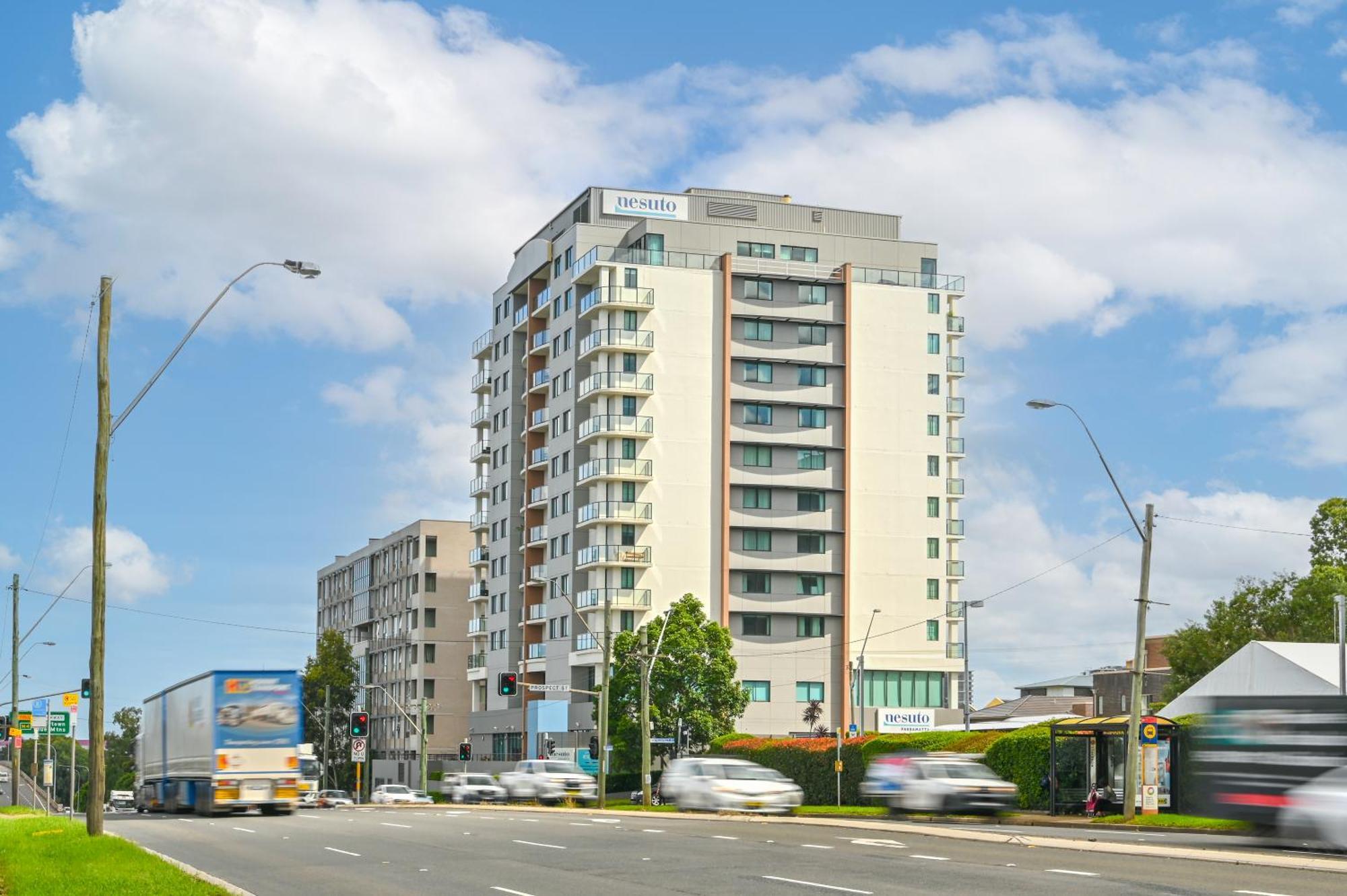 Nesuto Parramatta Aparthotel Sydney Luaran gambar