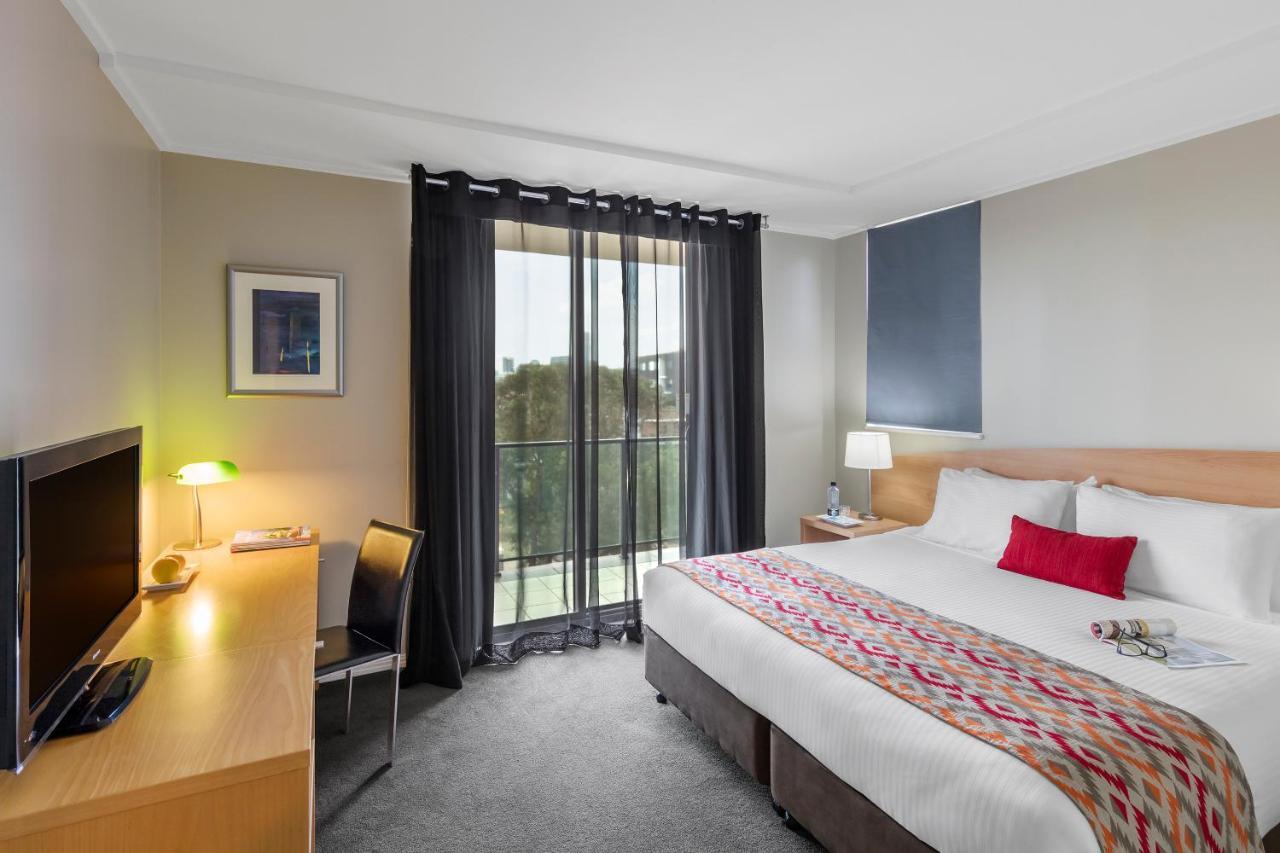 Nesuto Parramatta Aparthotel Sydney Luaran gambar
